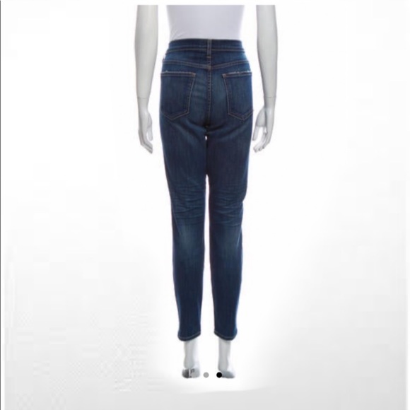 Current/Elliott Skinny Leg Jeans size 32
Blue
Dark Wash with Mid-Rise - Picture 3 of 4